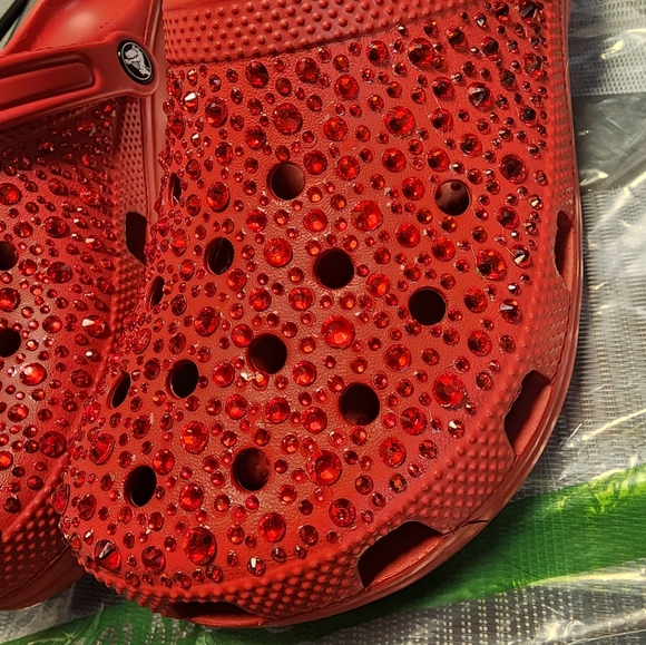 Red Bling Diamond Rhinestone Crocs - Picture 4 of 7